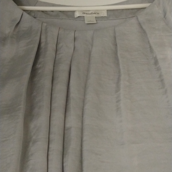 Dress Barn Silver/Grey Colored Pullover Top Sz. L - Picture 7 of 9